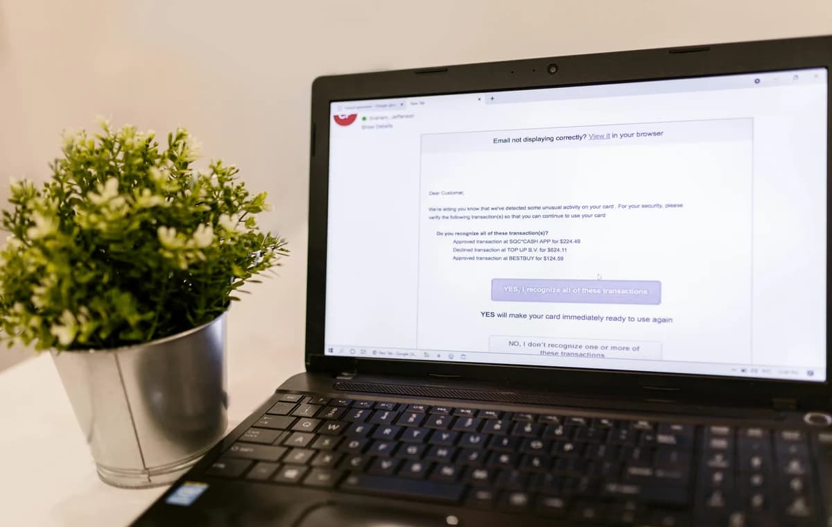 Buyer wording for asking suppliers to separate FOB pricing and MOQ assumptions.